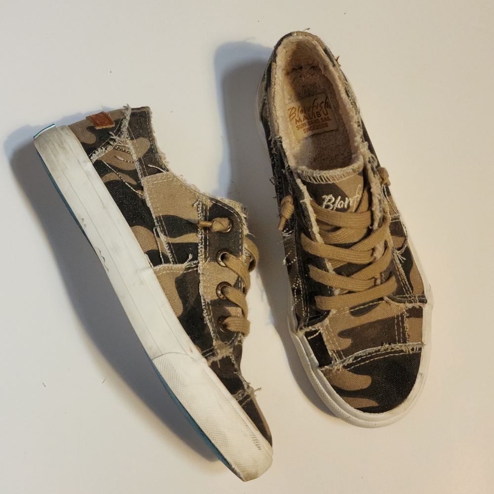 Blowfish Tan and Black Camo Sneakers